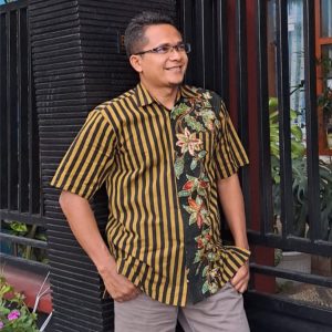 Kombinasi Batik Lurik Terbaru