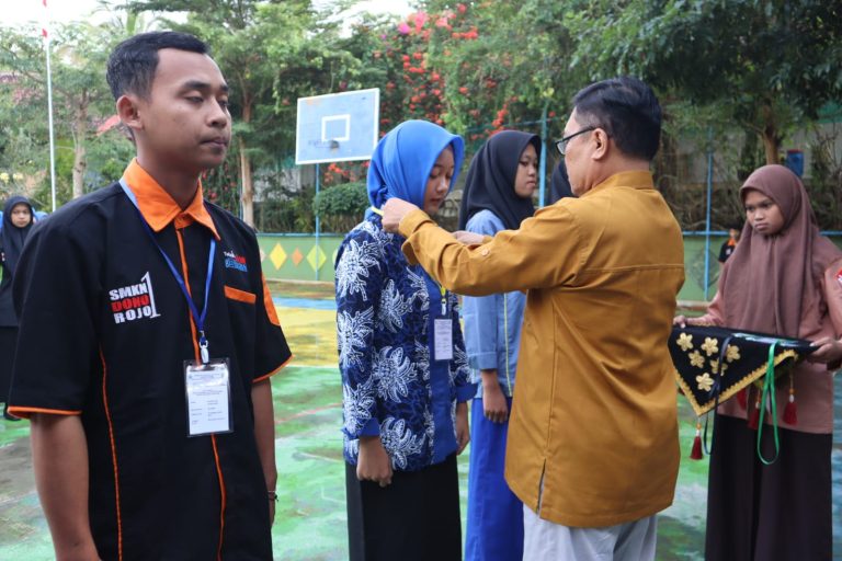 PEMBERANGKATAN PESERTA PRAKTIK KERJA LAPANGAN (PKL) TAHUN 2024